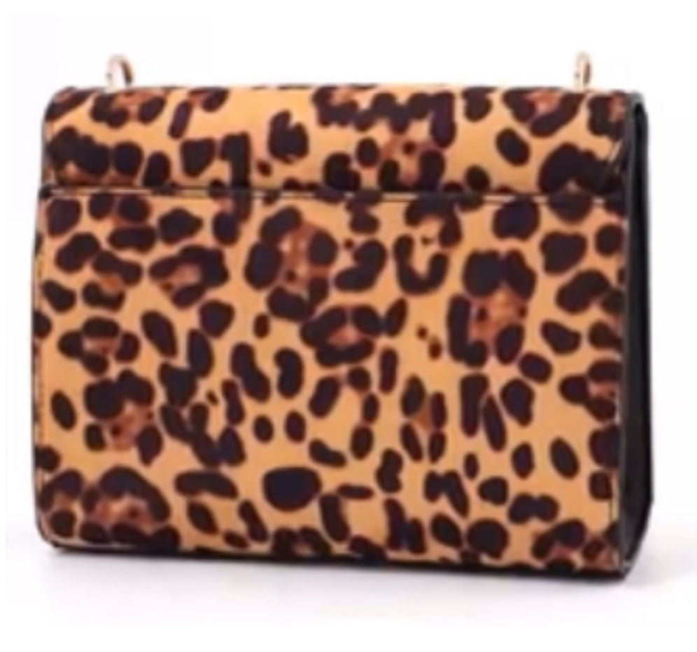 I.N.C. INTERNATIONAL CONCEPTS Sibbell Crossbody Bag Leopard